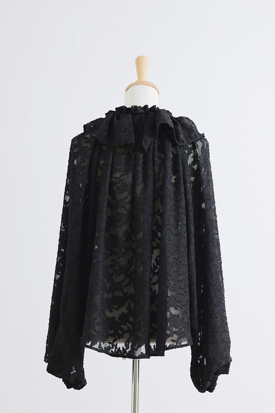 Sheer jacquard blouse / Black