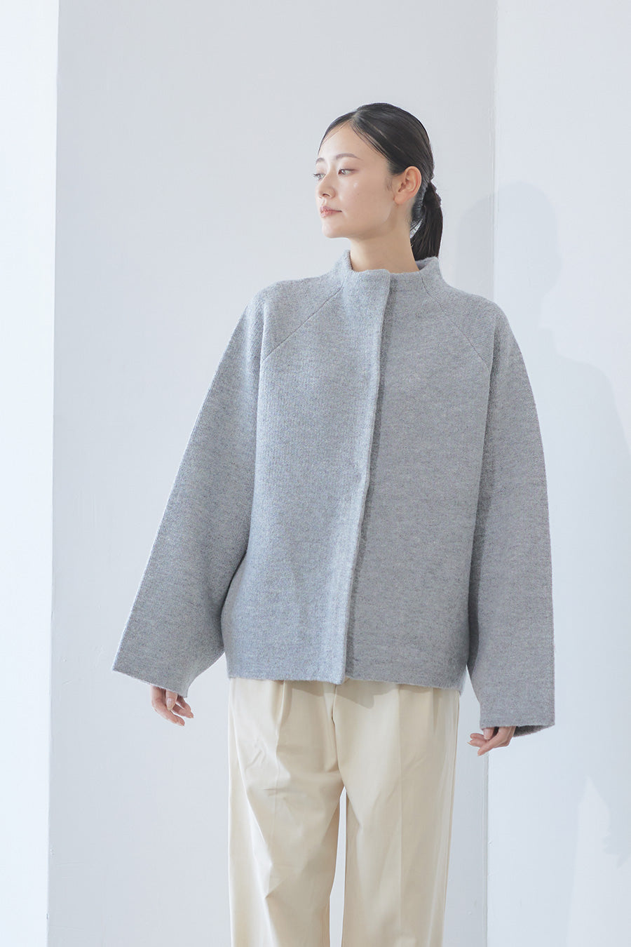 Soft touch basic cardigan / Gray