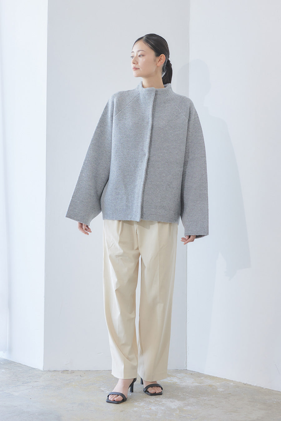 Soft touch basic cardigan / Gray