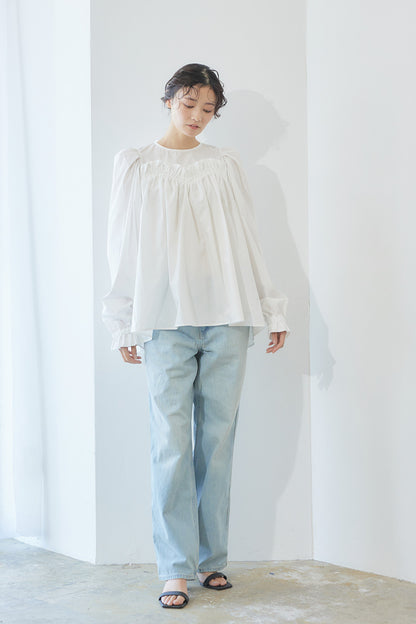 × Kana Nakamura Cupid shirring blouse / Stone gray