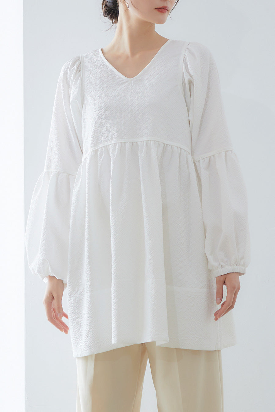 Marshmallow tunic blouse / white – ensuite_official