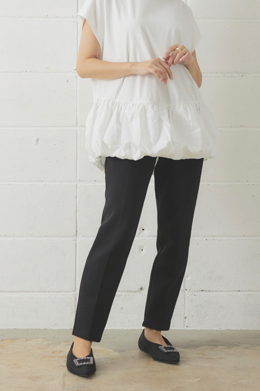 ×Saaya Mizuno Tulip peplum set up / Off white × Black