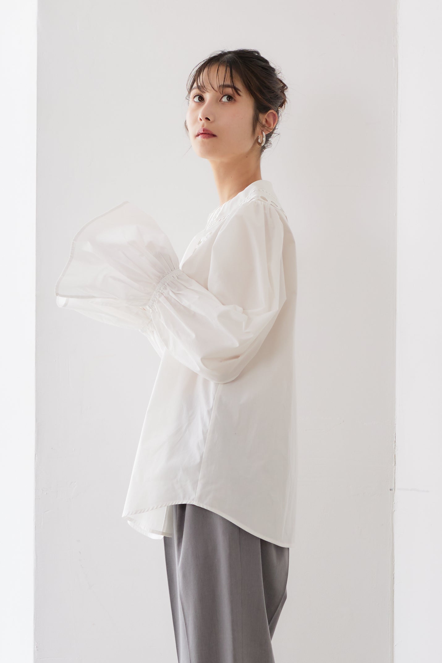 【VERY STOREコラボ】Suzuran collar blouse